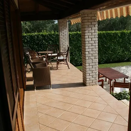 Ferienhaus Family House On Private Property With Pool Žbandaj