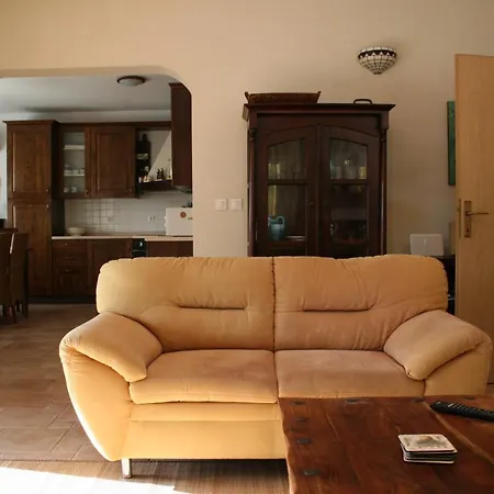 Family House On Private Property With Pool Žbandaj