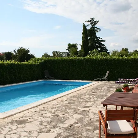 Family House On Private Property With Pool Ferienhaus *